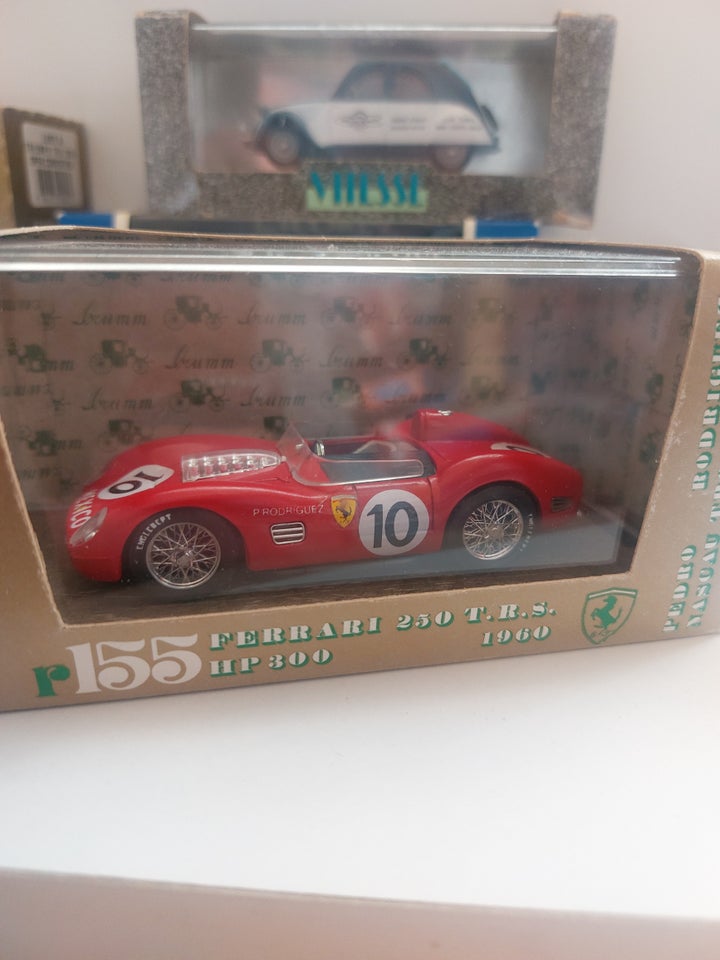 Modelbil, Brumm Ferrari 250trs