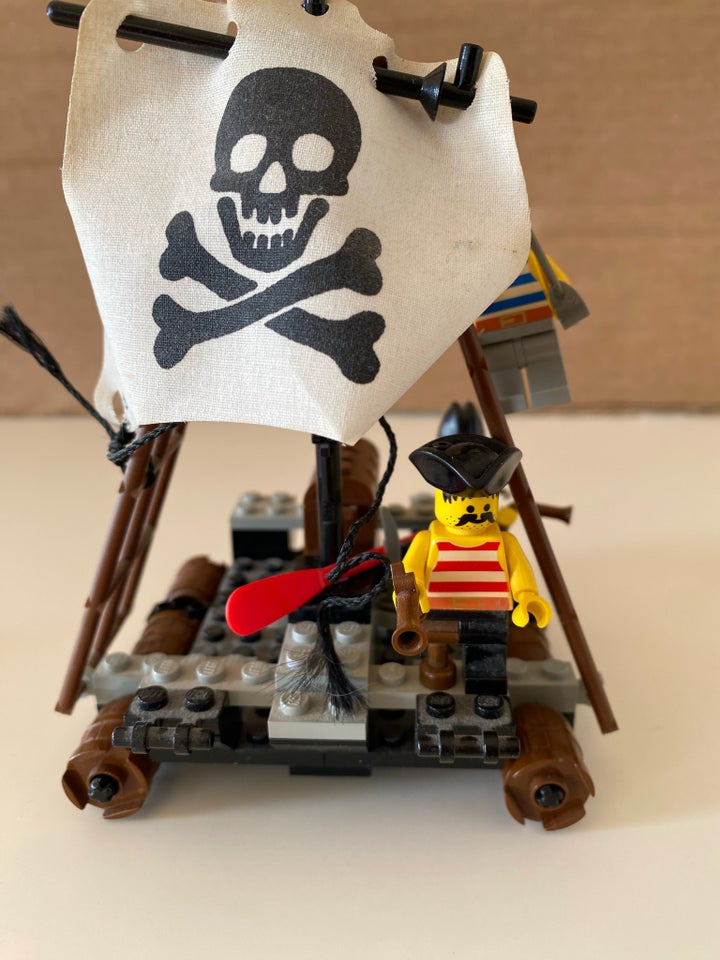 Lego Pirates, 6261