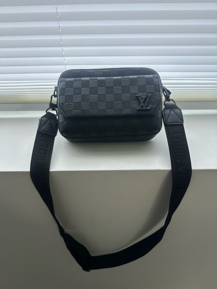 Skuldertaske, Louis Vuitton