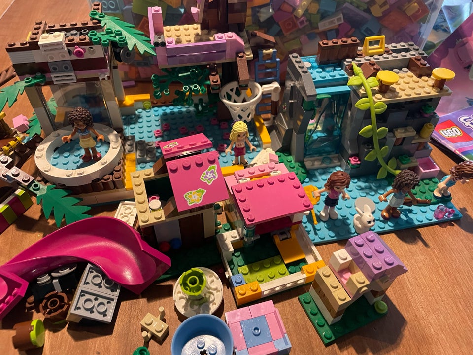 Lego Friends