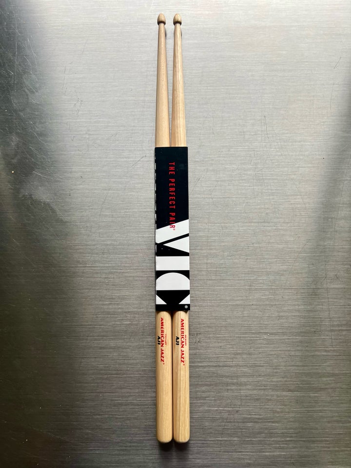 Trommestikker, Vic Firth AJ1