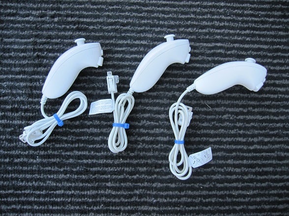 Nintendo Wii, Nunchuck "RVL-004"