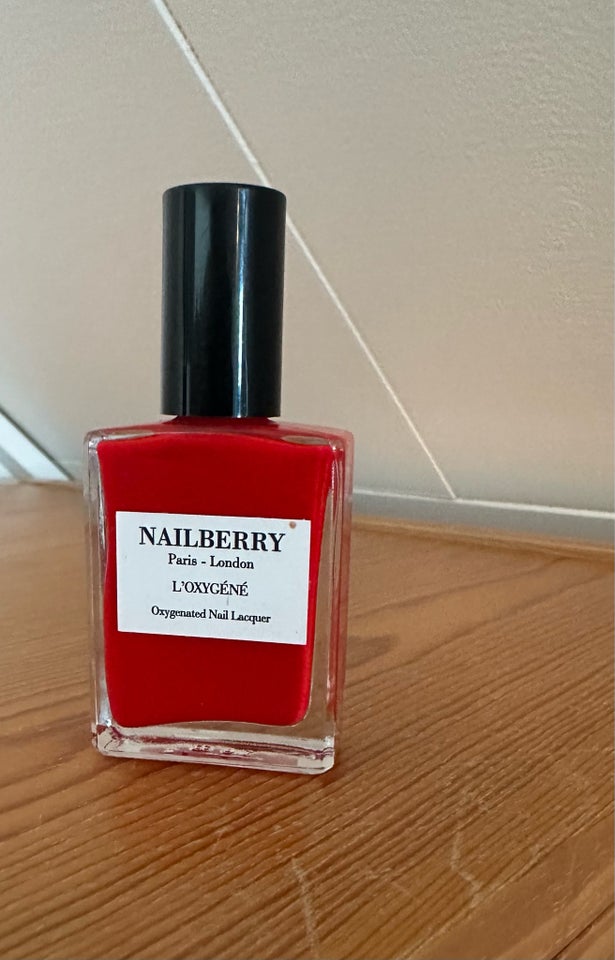 Negle Neglelak Nailberry