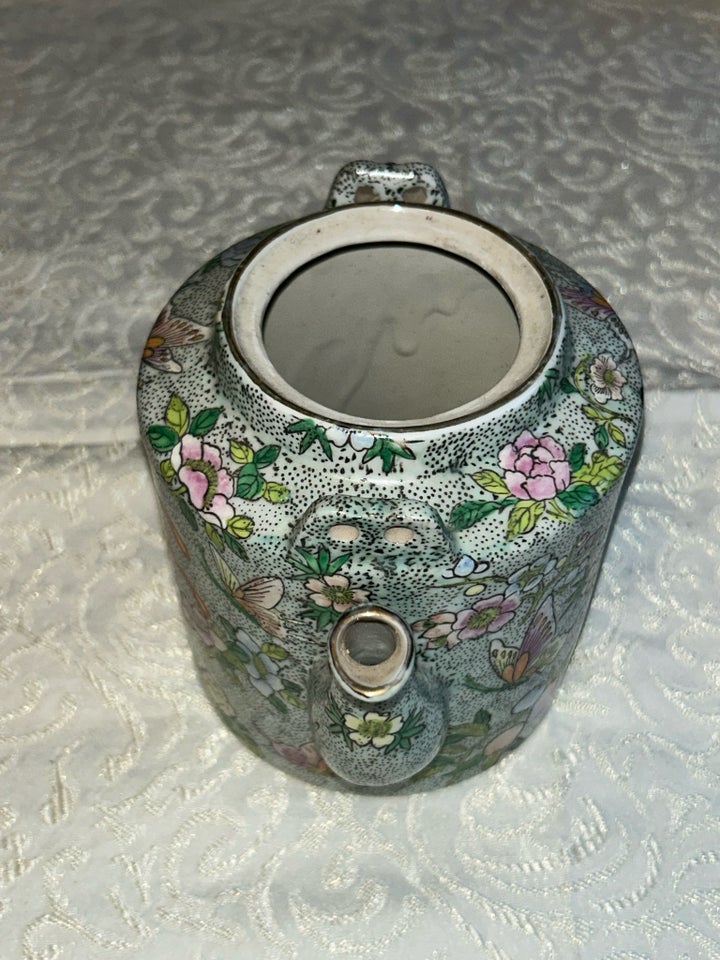 Vase Porcelæn  1800 år gl