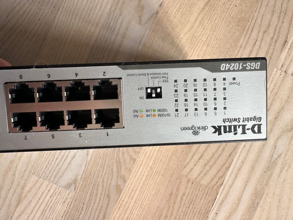 Switch, D-Link dgs-1024d, Perfekt