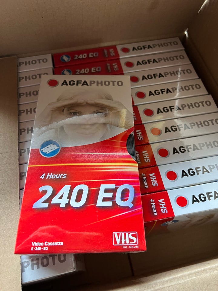 Anden genre, AGFA PHOTO 240 EQ -