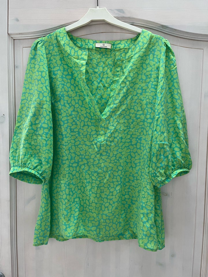 Bluse, Charlotte sparre , str. 40