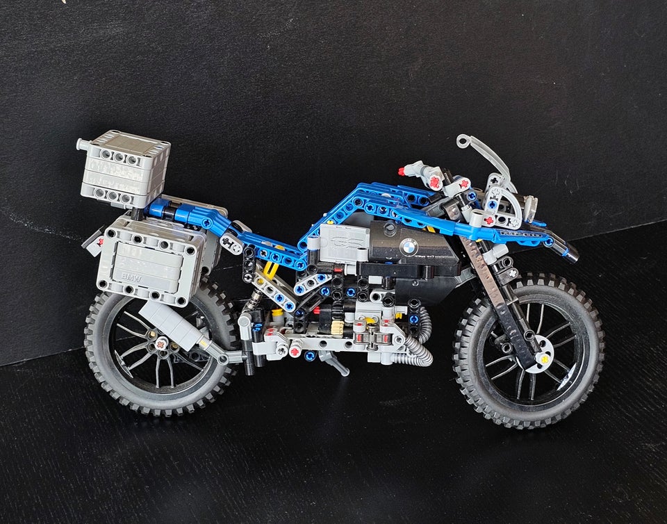 Lego Technic 42063 BMW R 1200 GS