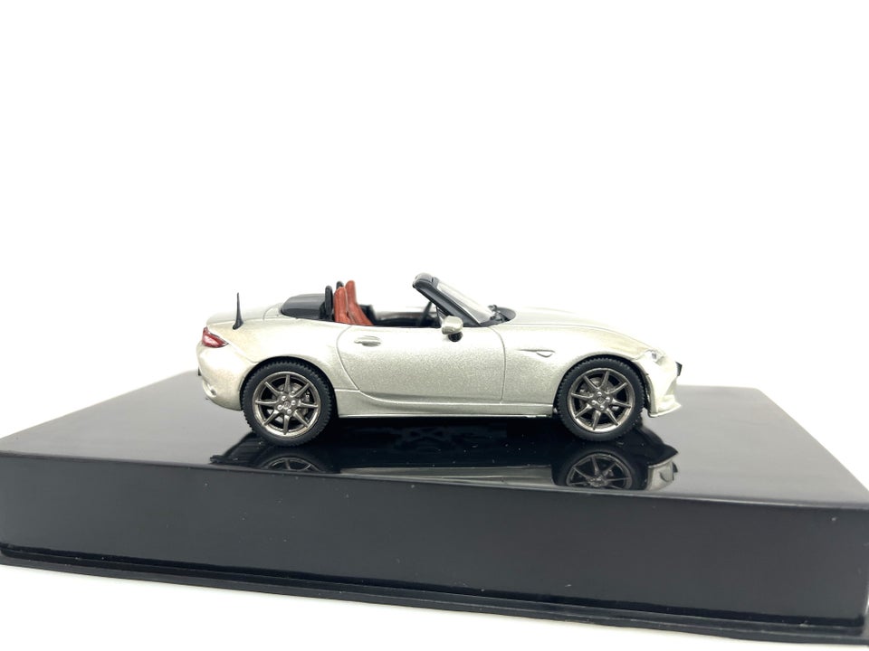 Modelbil, Mazda MX-5 2019, IXO