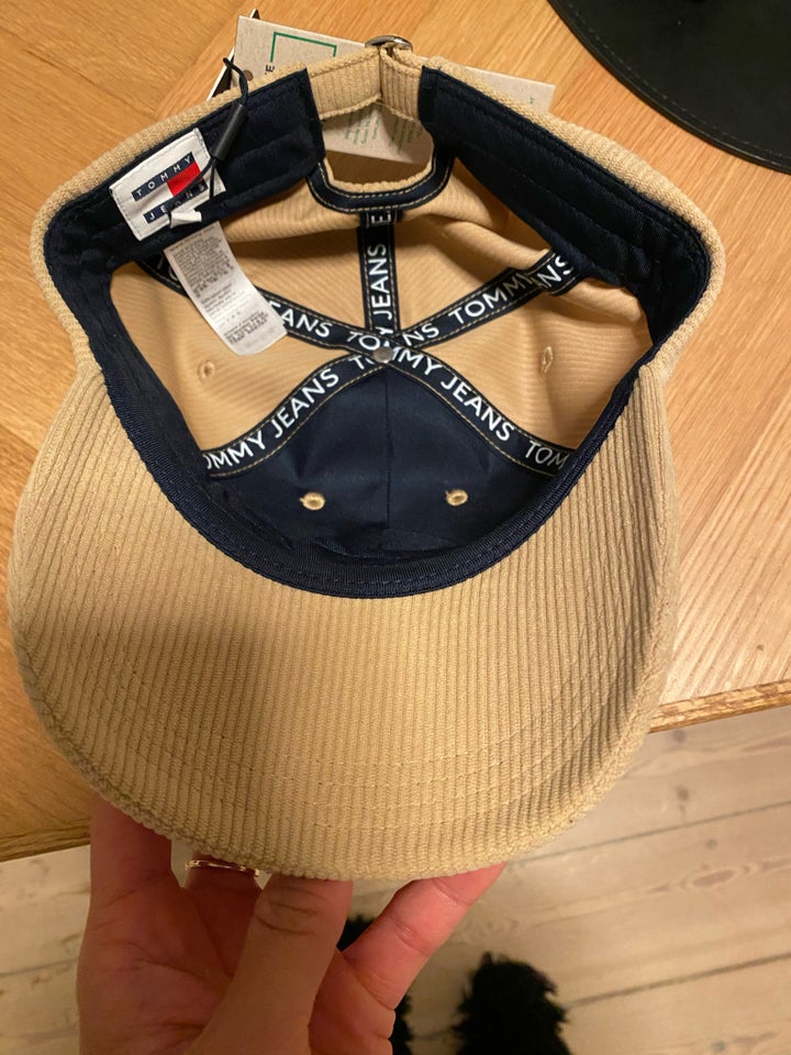 Kasket, Kasket , Tommy Hilfiger