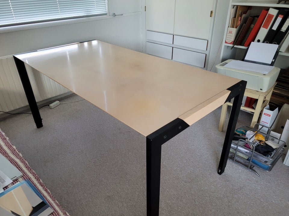 Anden arkitekt, Paustianbord 302,