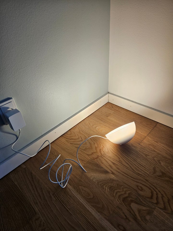 Anden bordlampe, Philips Hue