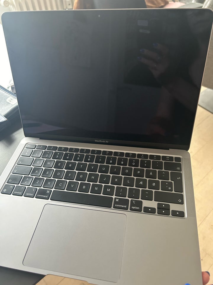 MacBook Air Air 13’ 16 GB ram