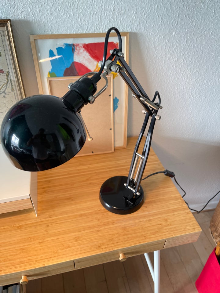 Skrivebordslampe Ikea