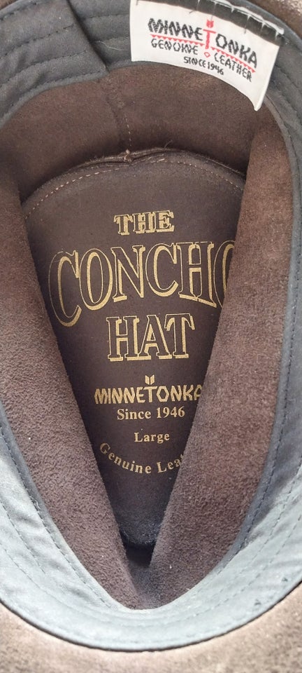 Hat, Minnetonka, str. L