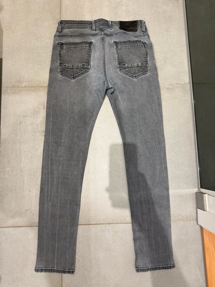 Jeans, Blue de Genes, str. 32