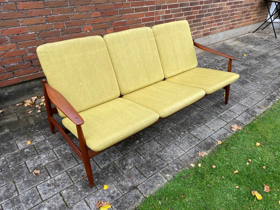 Poul M. Volther, Model 340, Sofa