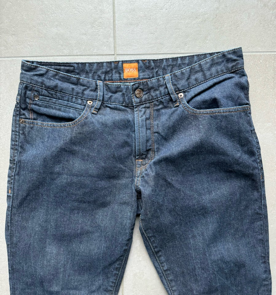 Jeans, Hugo Boss, str. 35