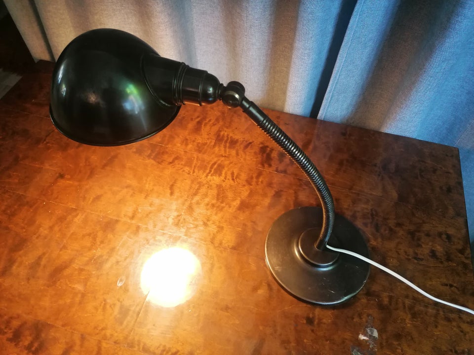 Skrivebordslampe Funkis