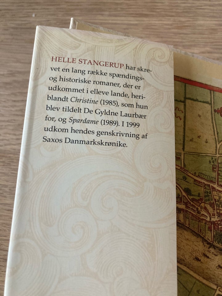 Skæbnegalleriet, Helle