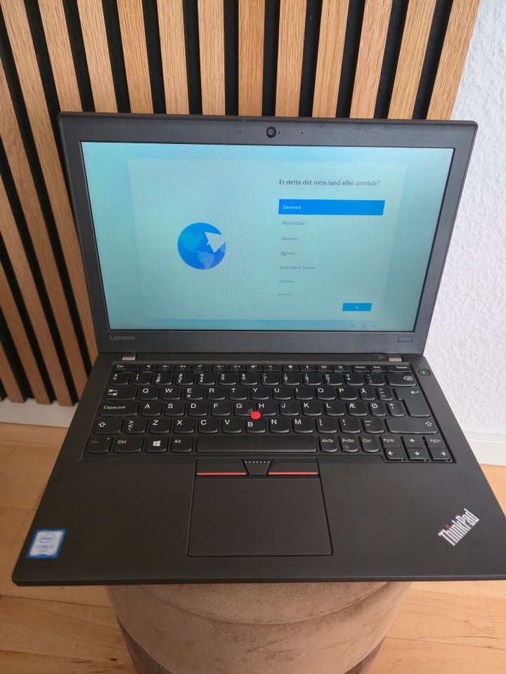 Lenovo Thinkpad x270, Core i3 GHz, 8