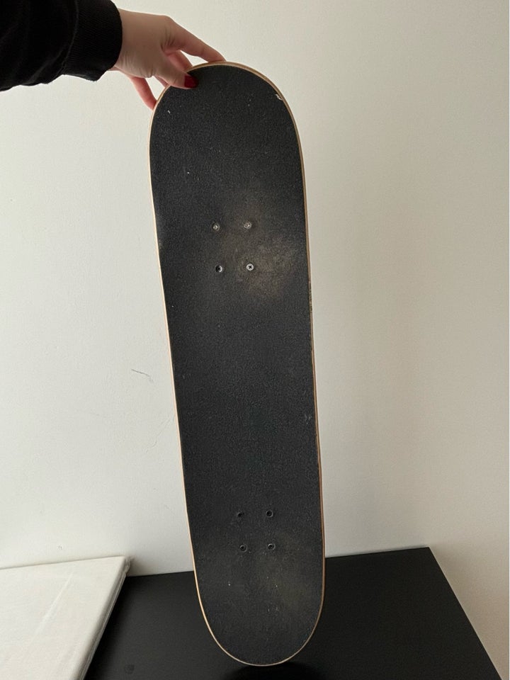 Skateboard ENUFF str 75”