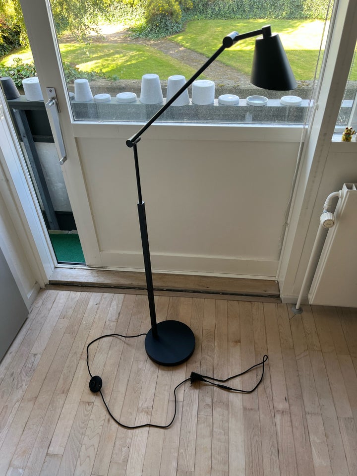 Standerlampe ILVA