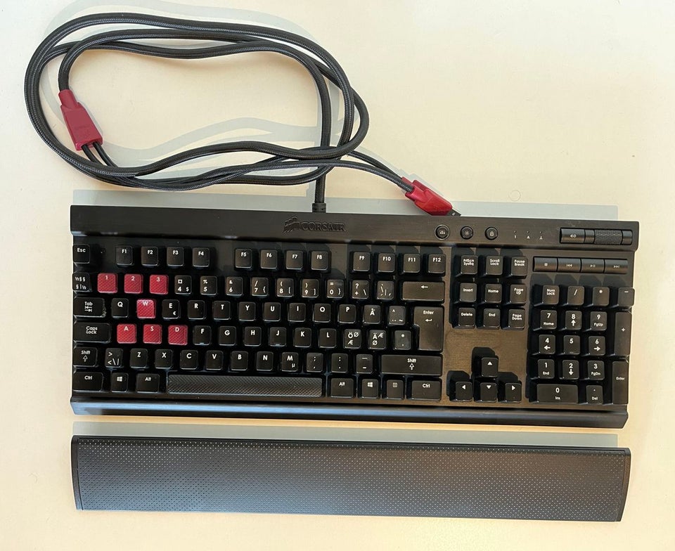 Tastatur Corsair Venegance K70