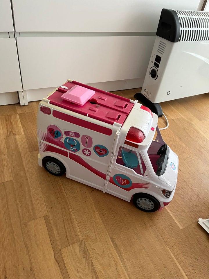 Barbie, Ambulance