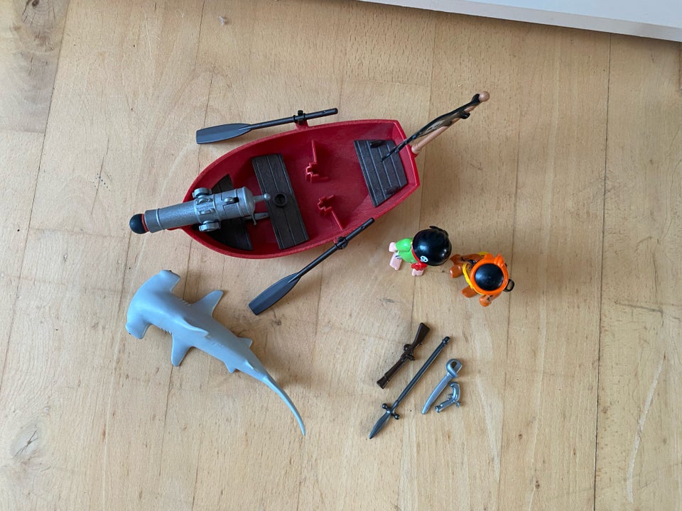 Playmobil, Piratbåd med haj,