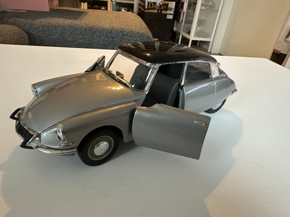 Modelbil, Solido Citroen ds 19,