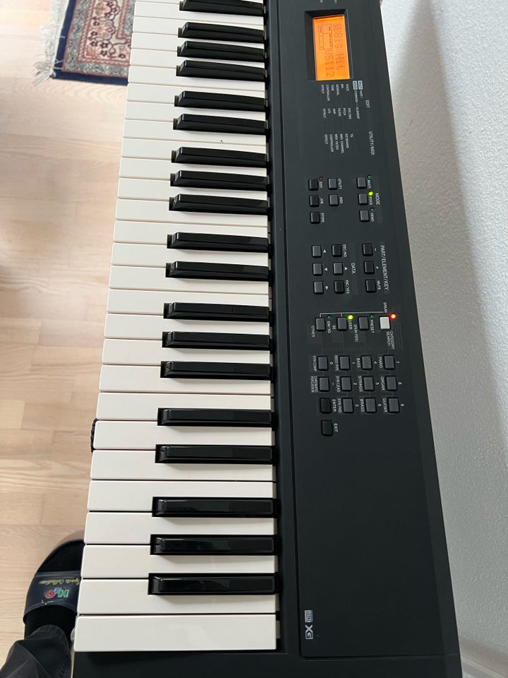 Keyboard, YAMAHA S 03