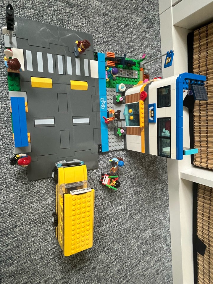 Lego City, 60329