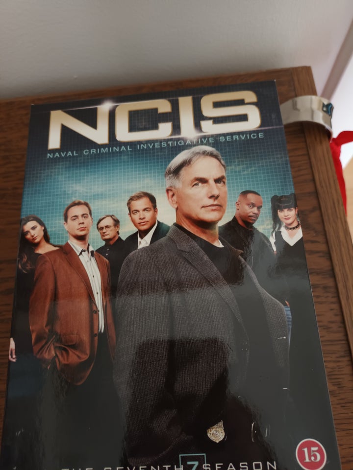 NCIS sæson 5 til 7, DVD, TV-serier