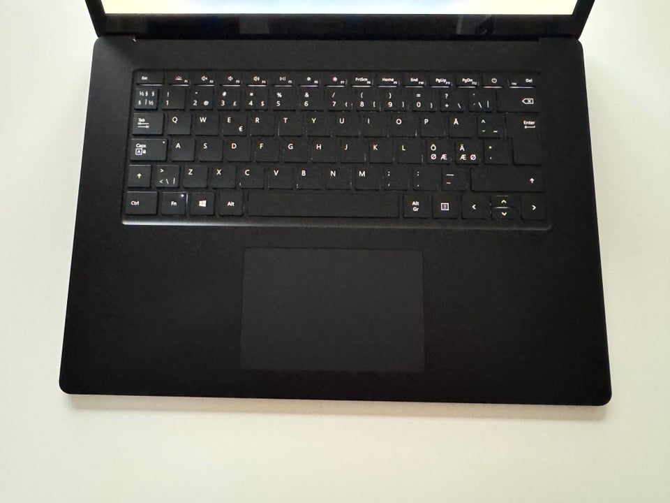 Microsoft Surface Laptop 4