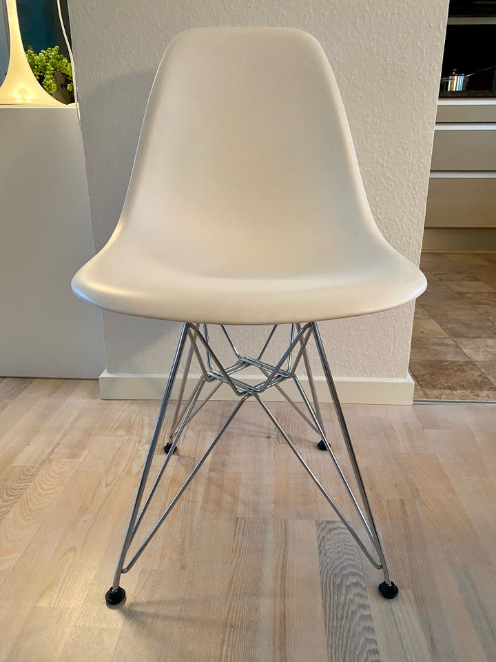 Charles Eames, stol, DSR krom stel