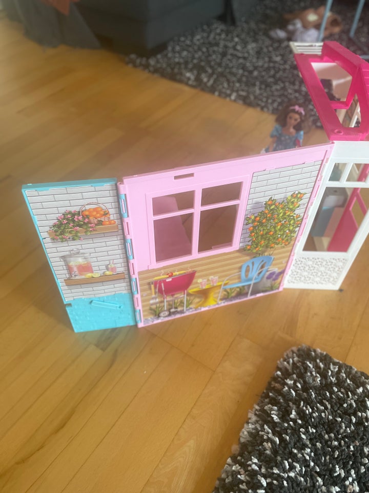 Dukkehus, Barbie hus to go