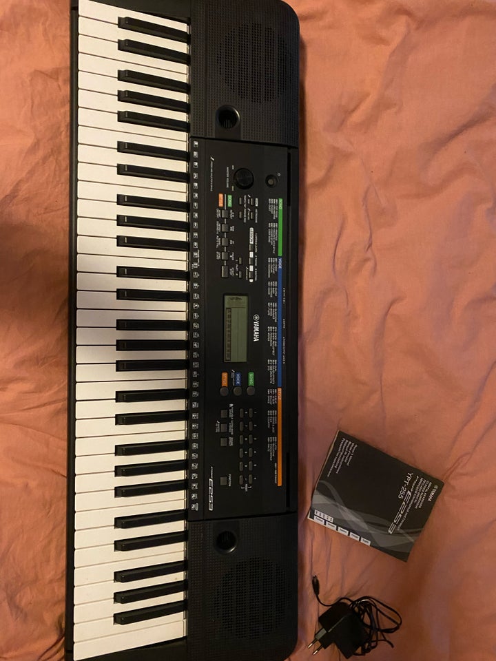 Keyboard, Yamaha Yamaha PSR E253