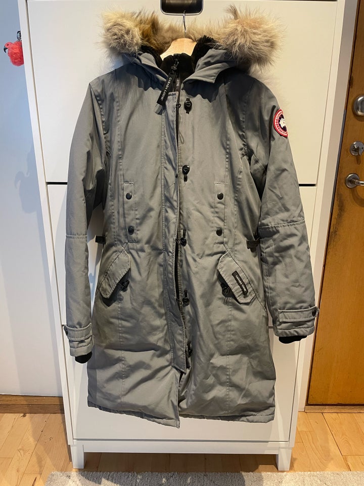 Vinterjakke str 42 Canada Goose