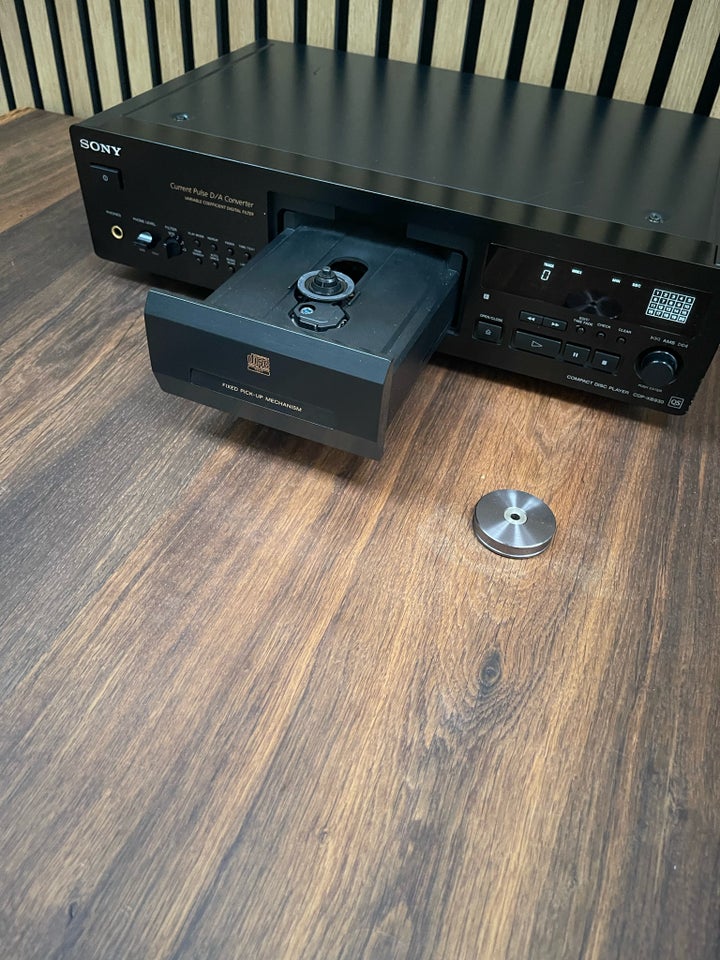 CD afspiller, Sony, SONY CDP-XB930