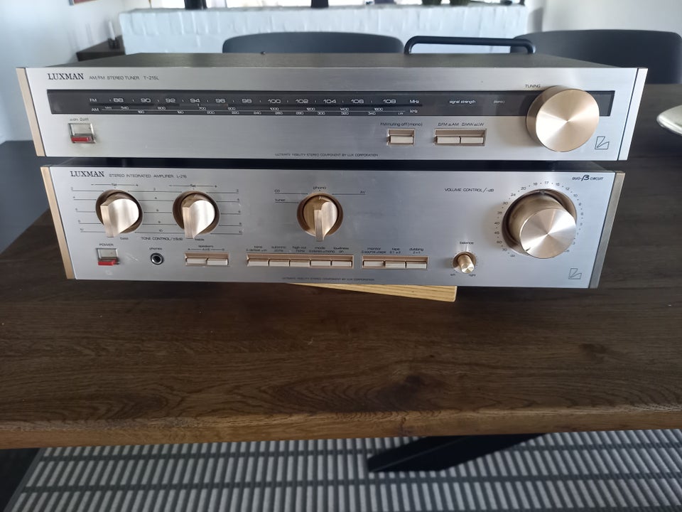 Stereoanlæg , Luxman, T215 L215