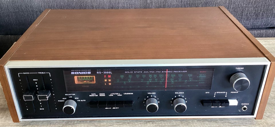 Receiver Andet Sonic Solid State