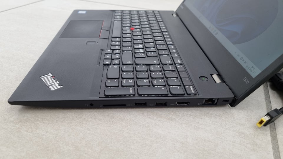 Lenovo ThinkPad T570 35 GHz 8 GB