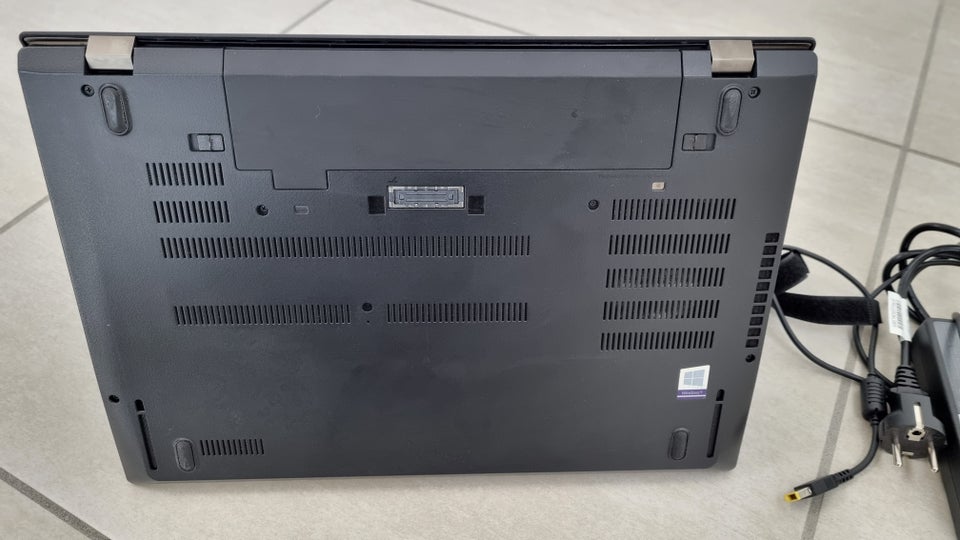 Lenovo ThinkPad T570 35 GHz 8 GB