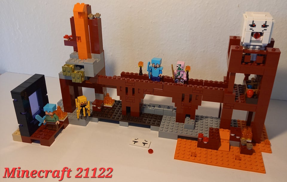 Lego Minecraft 21122