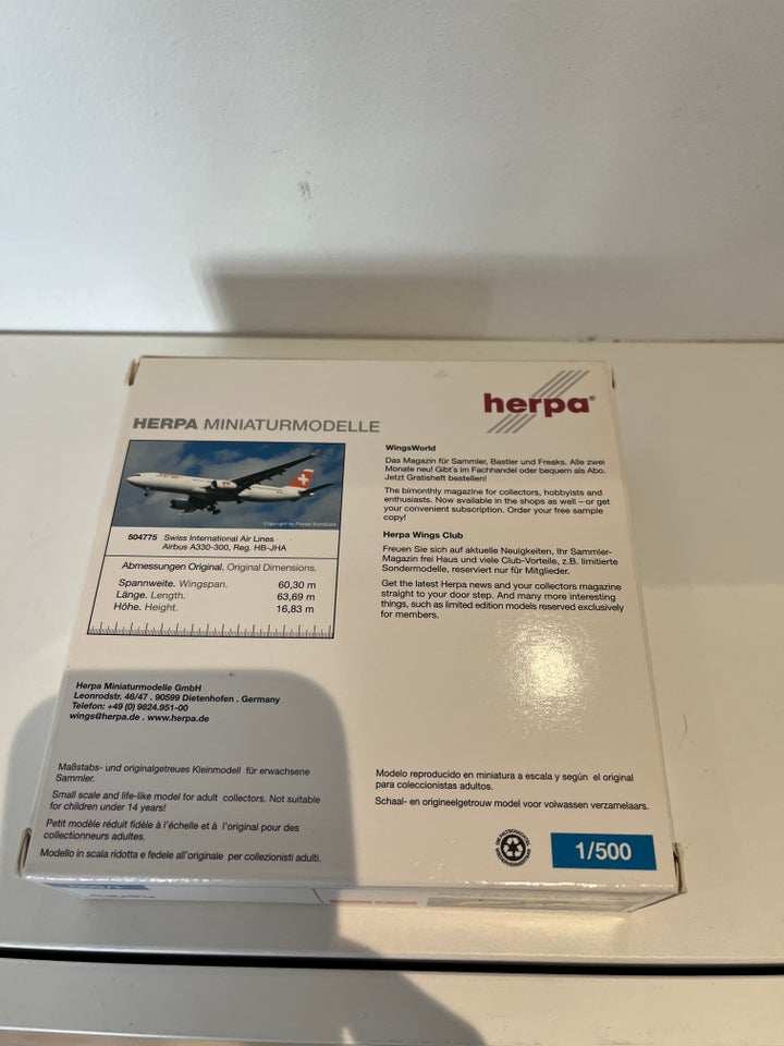 Modelfly, Herpa Airbus 330-300,