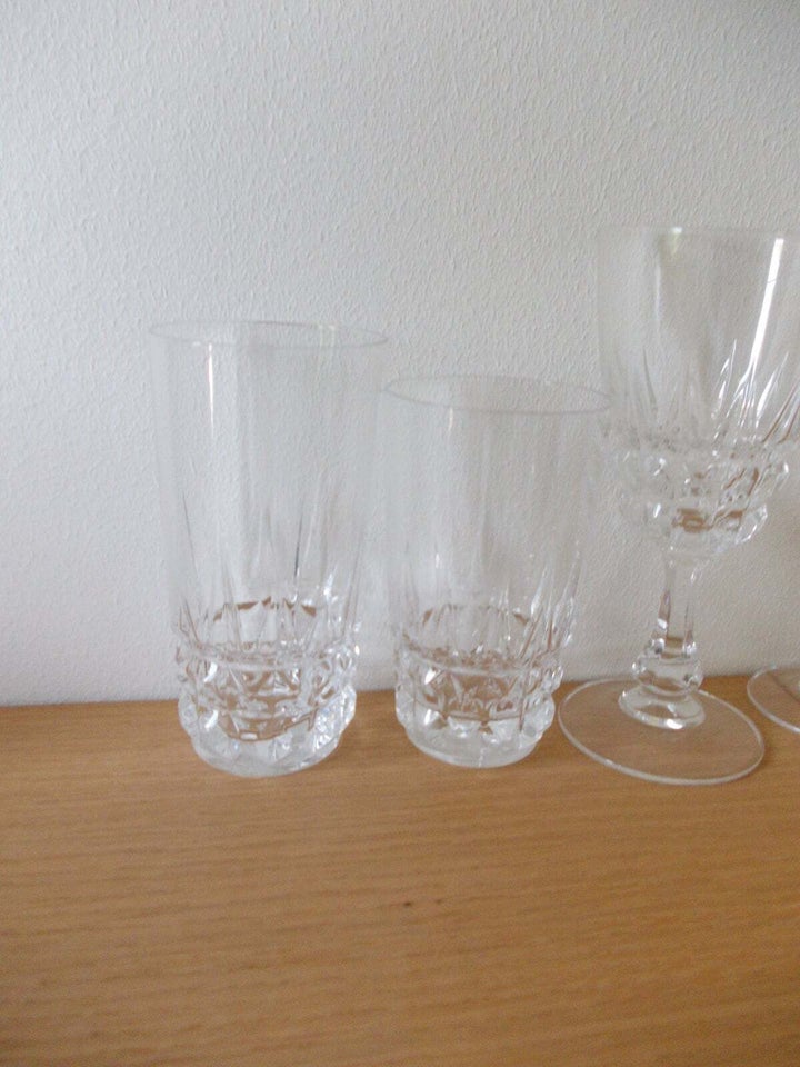 Glas, France Cristal d'arques,