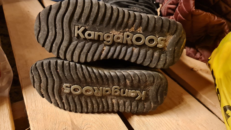 Vinterstøvler str 30 Kangaroos