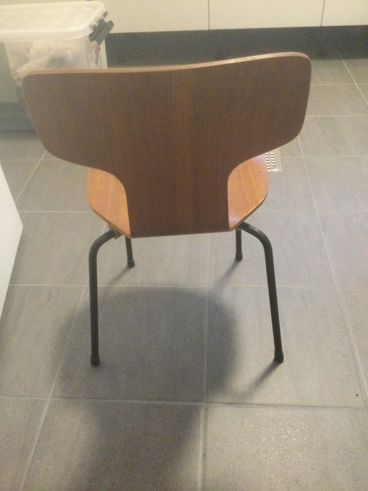 Arne Jacobsen, Barne stol børne