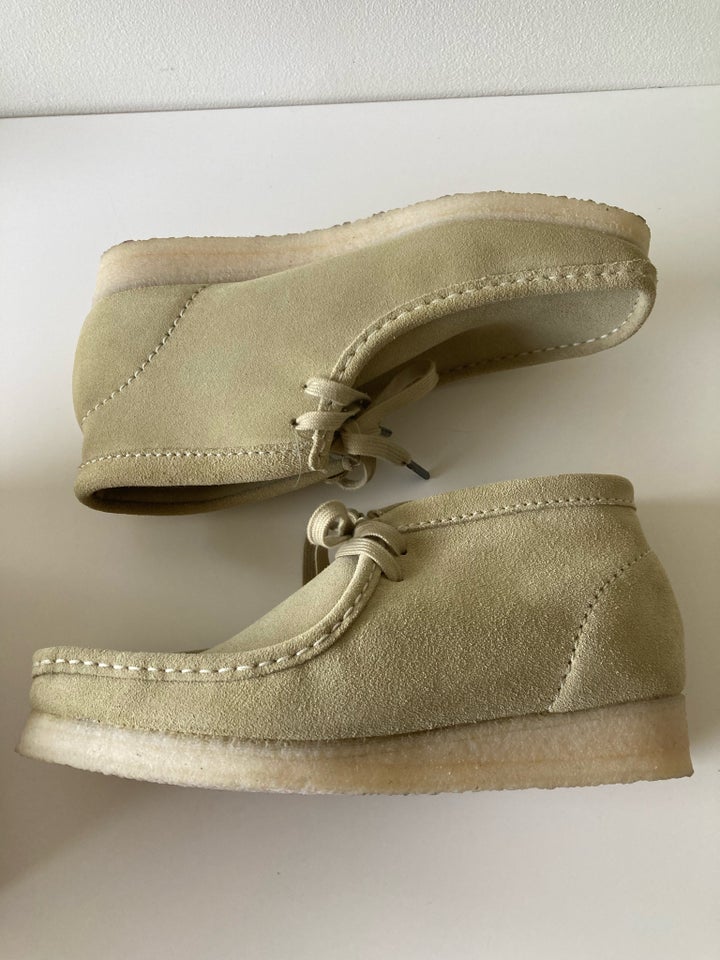 Støvletter Clarks str 39